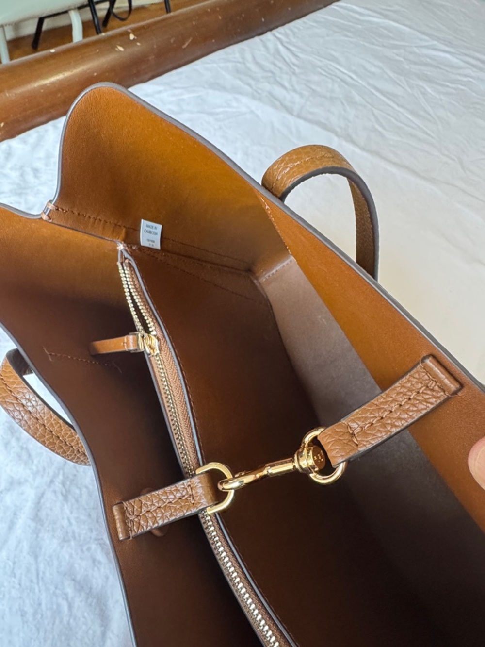 Tory Burch BLAKE Brown Pebbled Leather Medium Center Zip Tote Purse 170471 - Picture 7 of 11